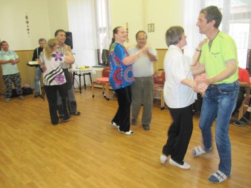 Hudební odpoledne s panem Totzauerem - říjen